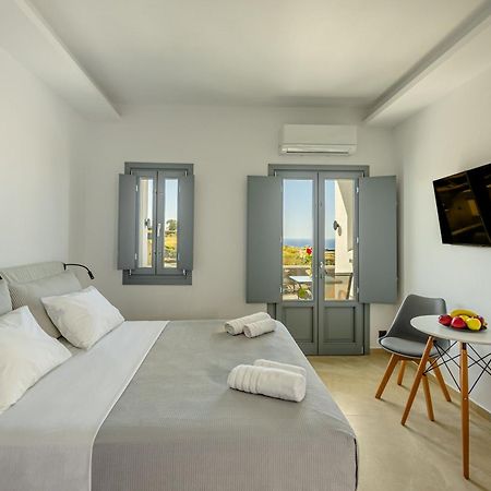 Nastram Suites Oia Exterior photo